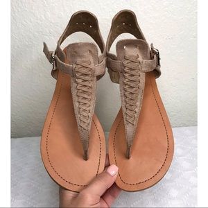 FOREVER 21🤎 Boho Woven T-Strap Sandals ~Size 6.5-7